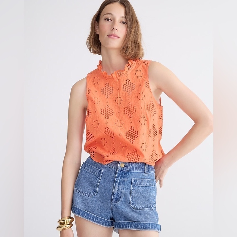 J Crew Fleur top in eyelet
Item BR583